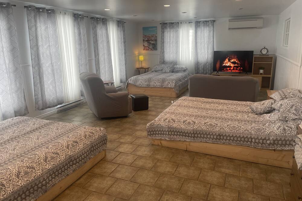 Photo of Bedroom in Masson-Angers