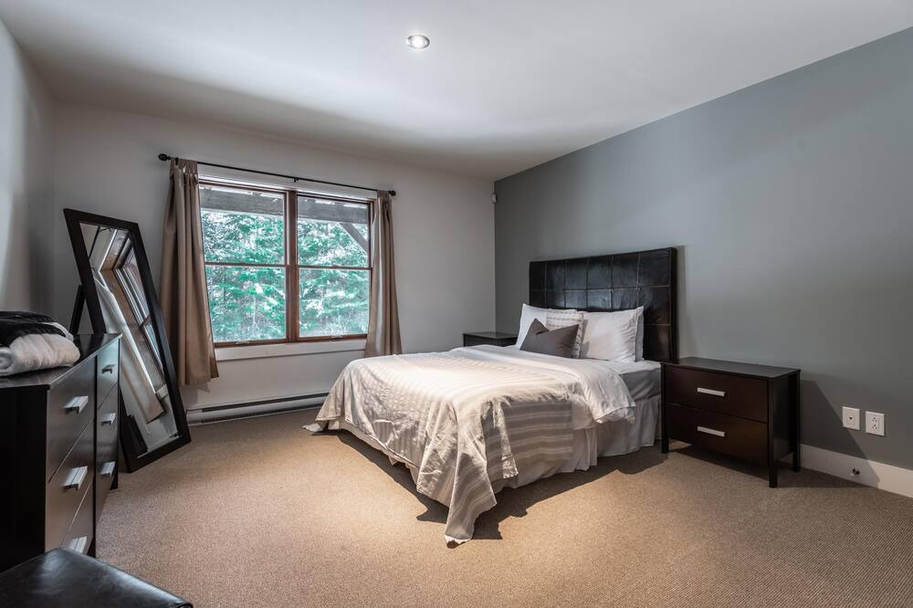 Photo of Bedroom in Lac Superieur Village
