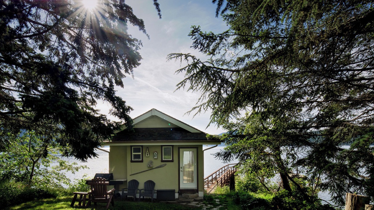 Photo of Outdoor in Maple Bay