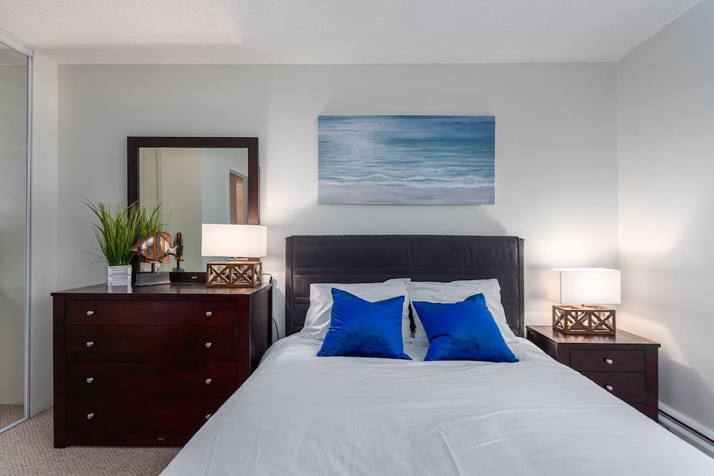 Photo of Bedroom in Central Lonsdale