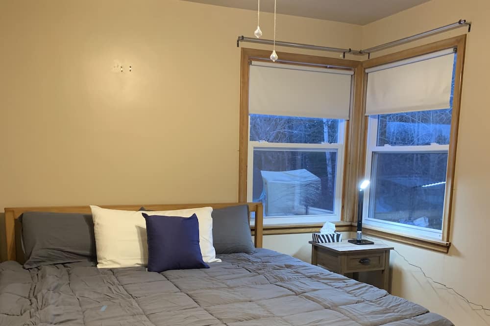 Photo of Bedroom in Grand Lake