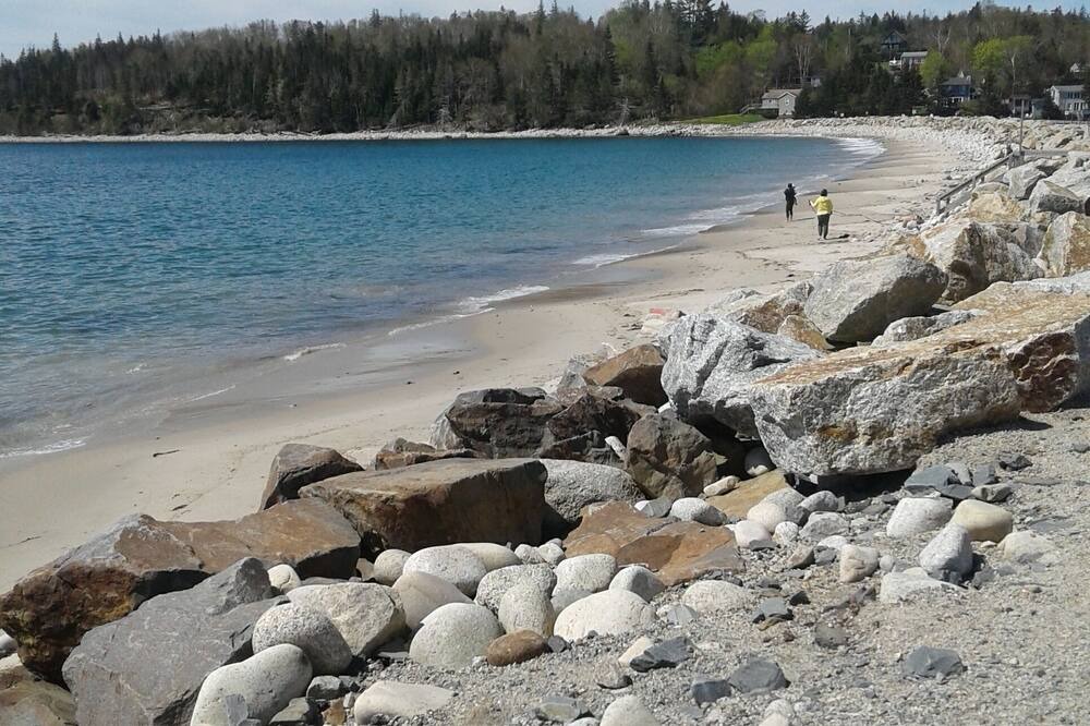 Photo of Others in Boutiliers Point