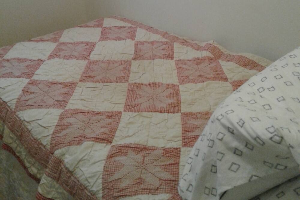 Photo of Bedroom in Boutiliers Point