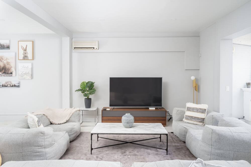 Photo of Livingroom in Quartier des Spectacles