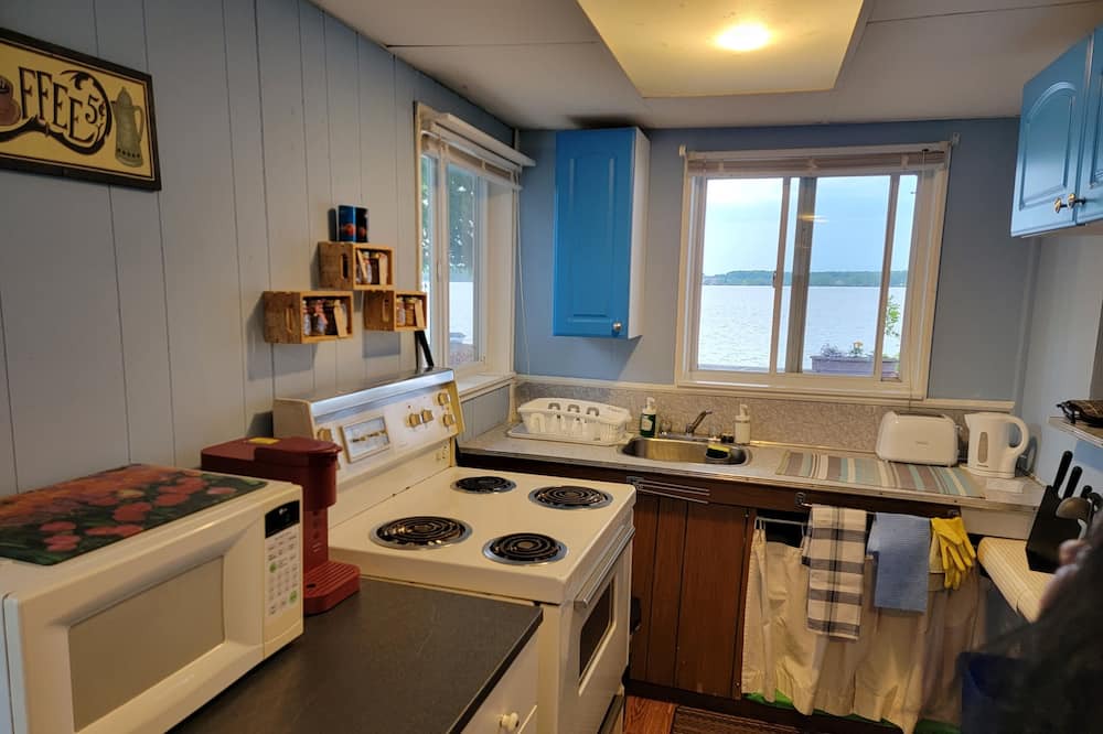 Photo of Kitchen in Greater Napanee