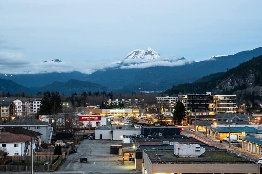 Photo of Others in Downtown Squamish