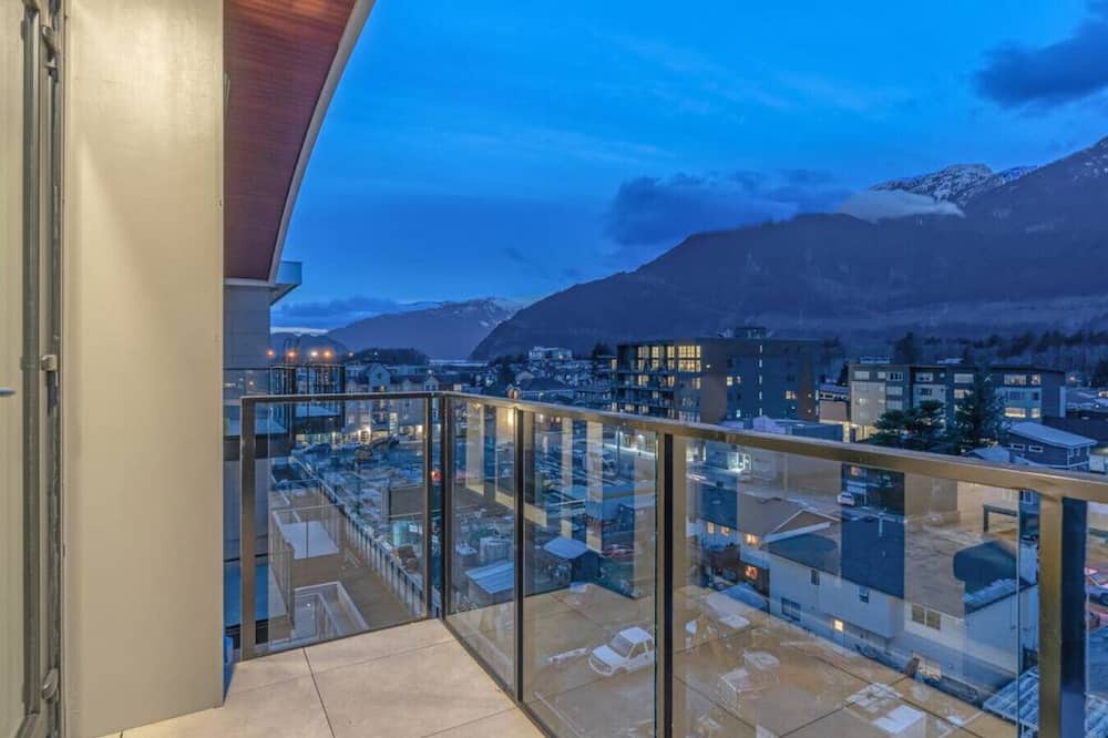 Photo of Others in Downtown Squamish