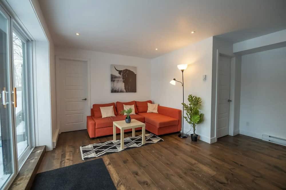 Photo of Livingroom in Entrelacs