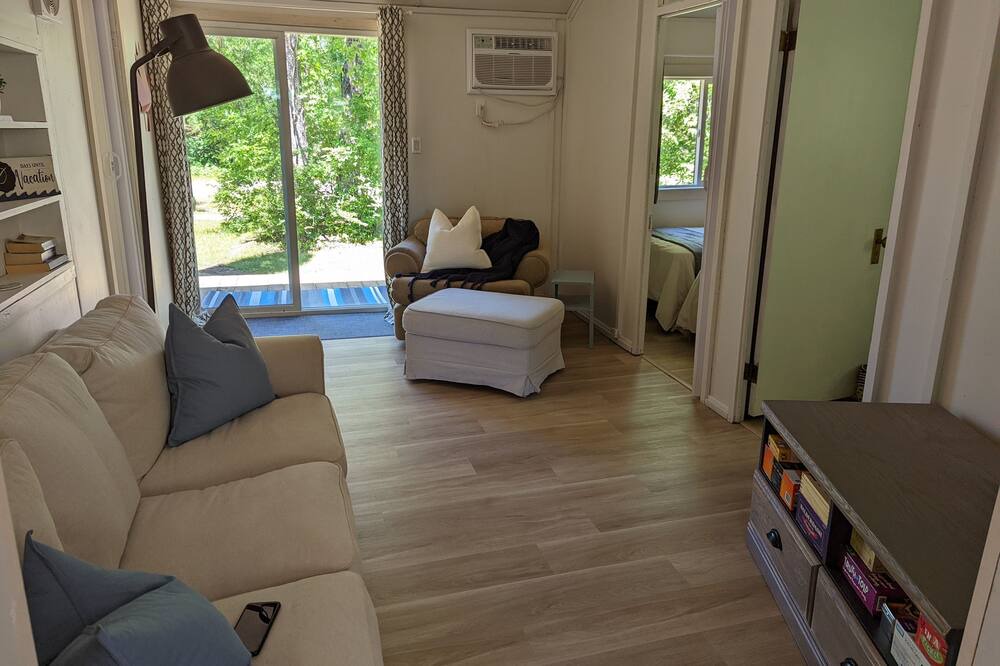 Photo of Bedroom in Winnipeg Beach