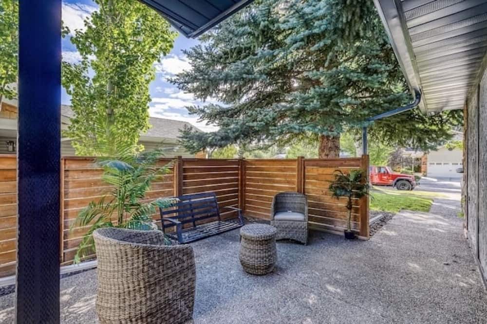 Photo of Others in Southwest Calgary