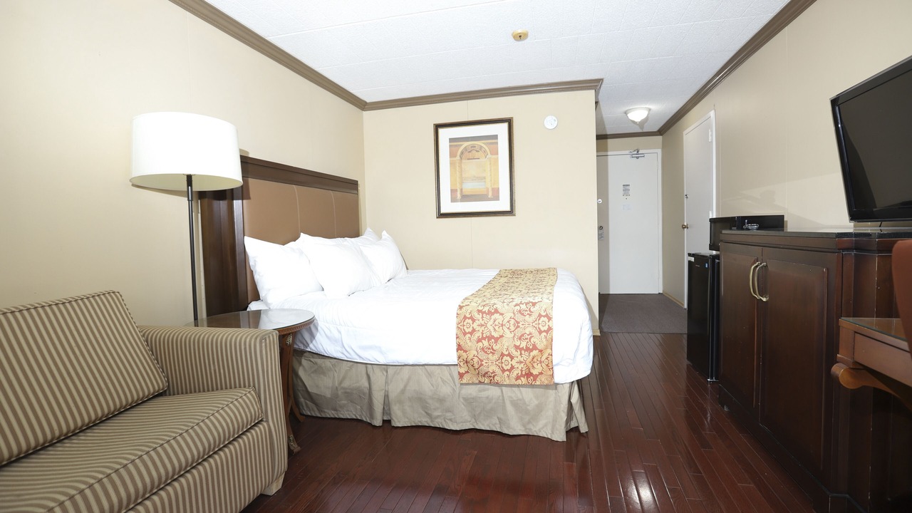 Photo of Bedroom in Owen Sound