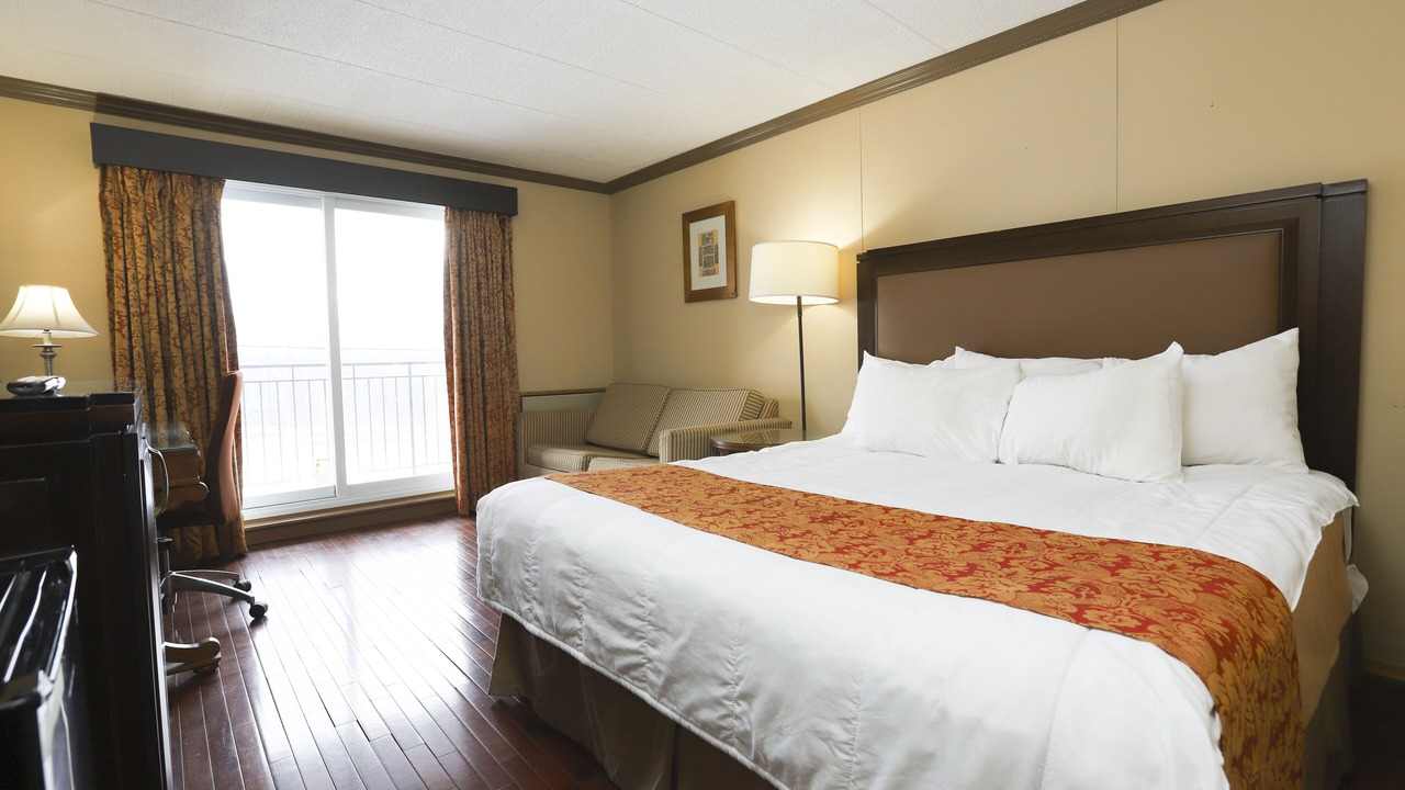 Photo of Bedroom in Owen Sound