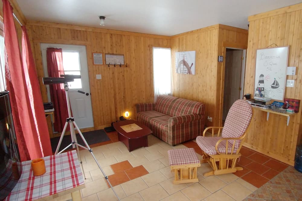 Photo of Livingroom in Saint Jean Port Joli