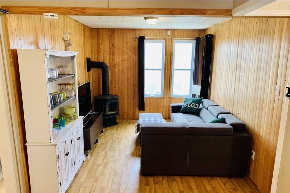 Photo of Bedroom in Saint-Valerien-de-Milton