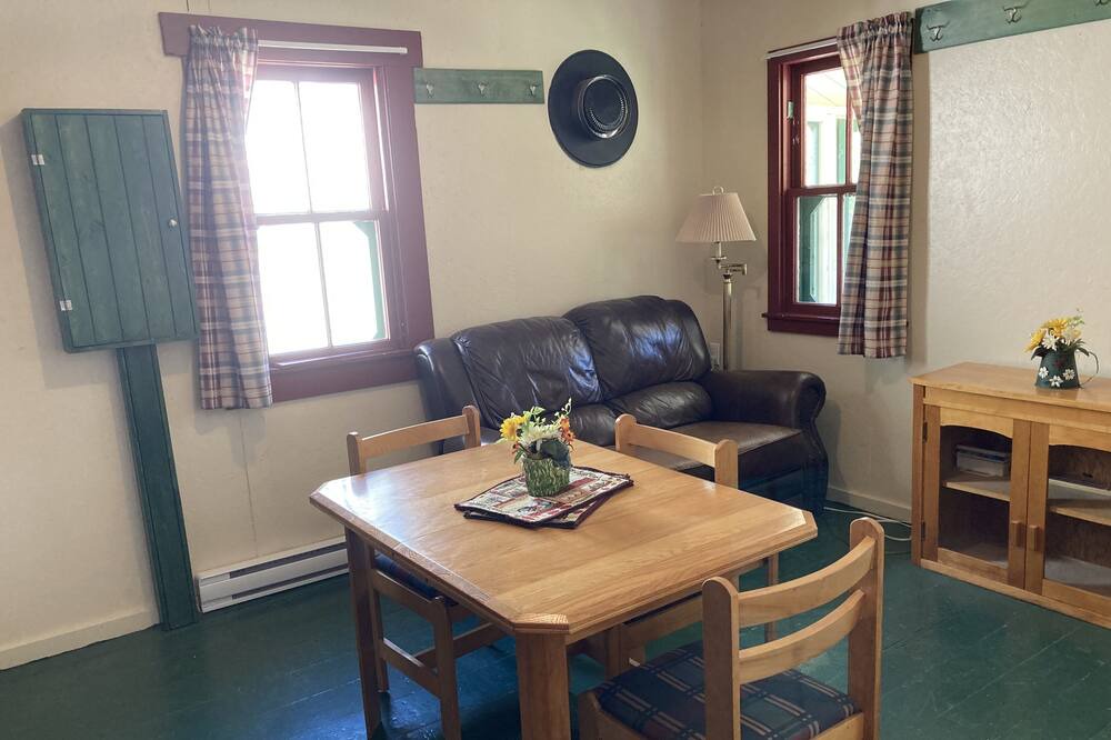 Photo of Livingroom in New Richmond