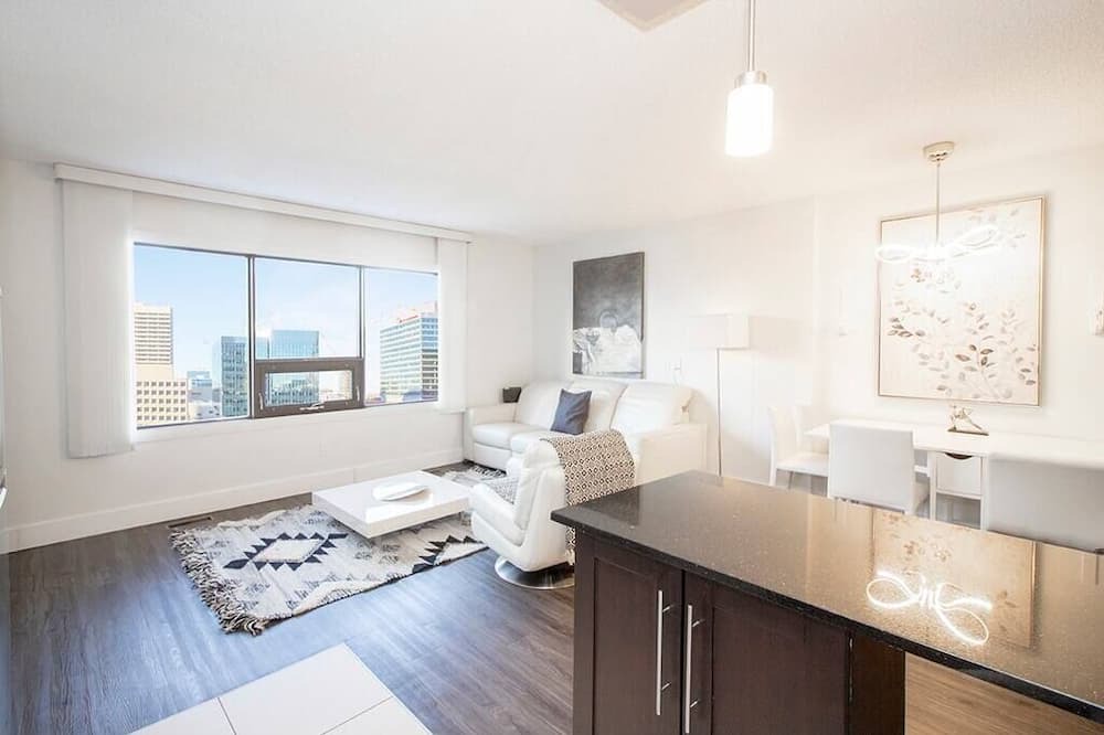 Photo of Livingroom in Downtown Winnipeg