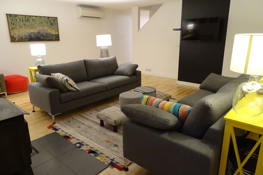 Photo of Livingroom in Mineville