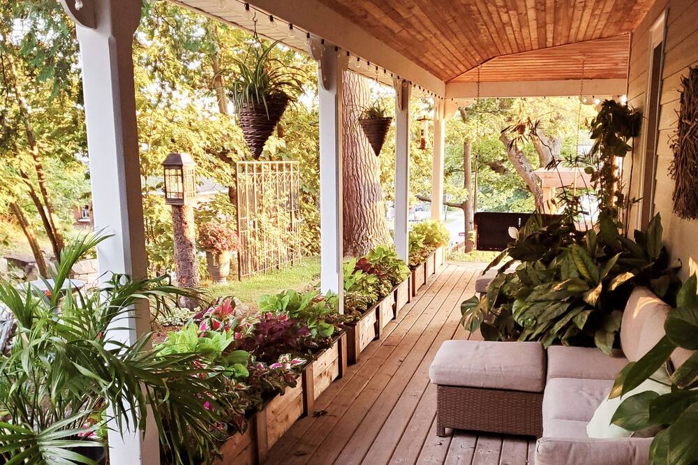 Photo of Patio Balcony in Port Carling