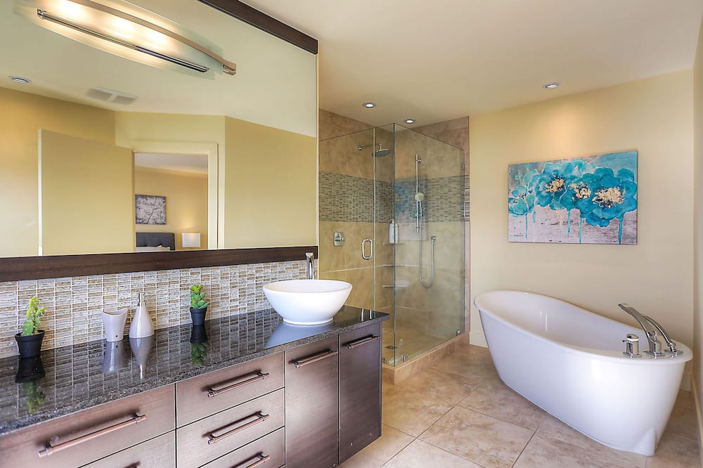 Photo of Bathroom in Westbank