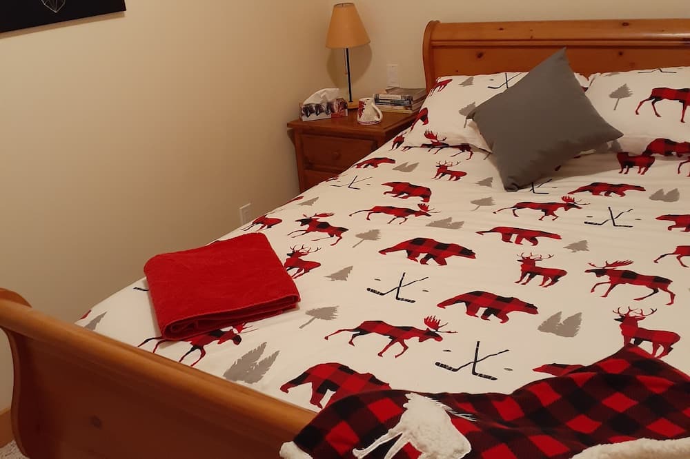 Photo of Bedroom in Youbou