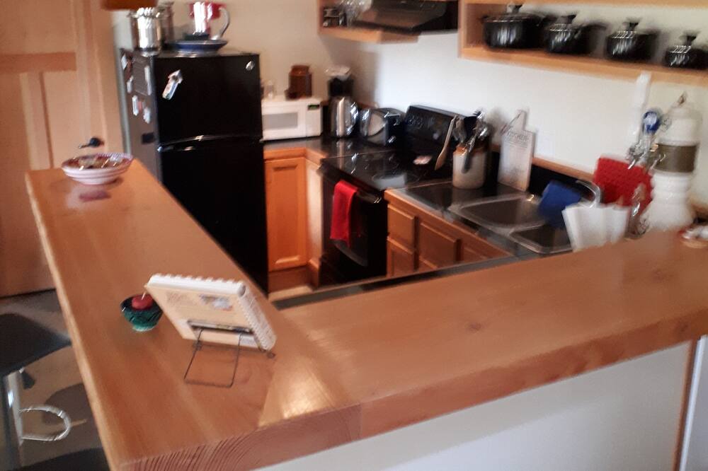 Photo of Kitchen in Youbou
