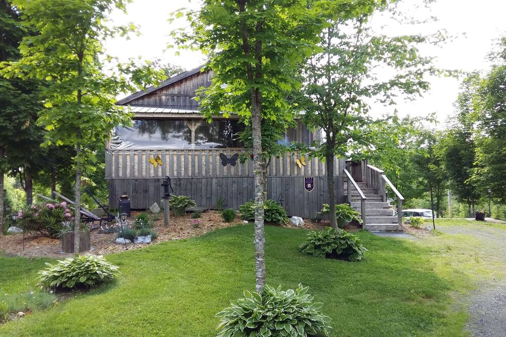 Photo of Outdoor in Saint-Hermenegilde