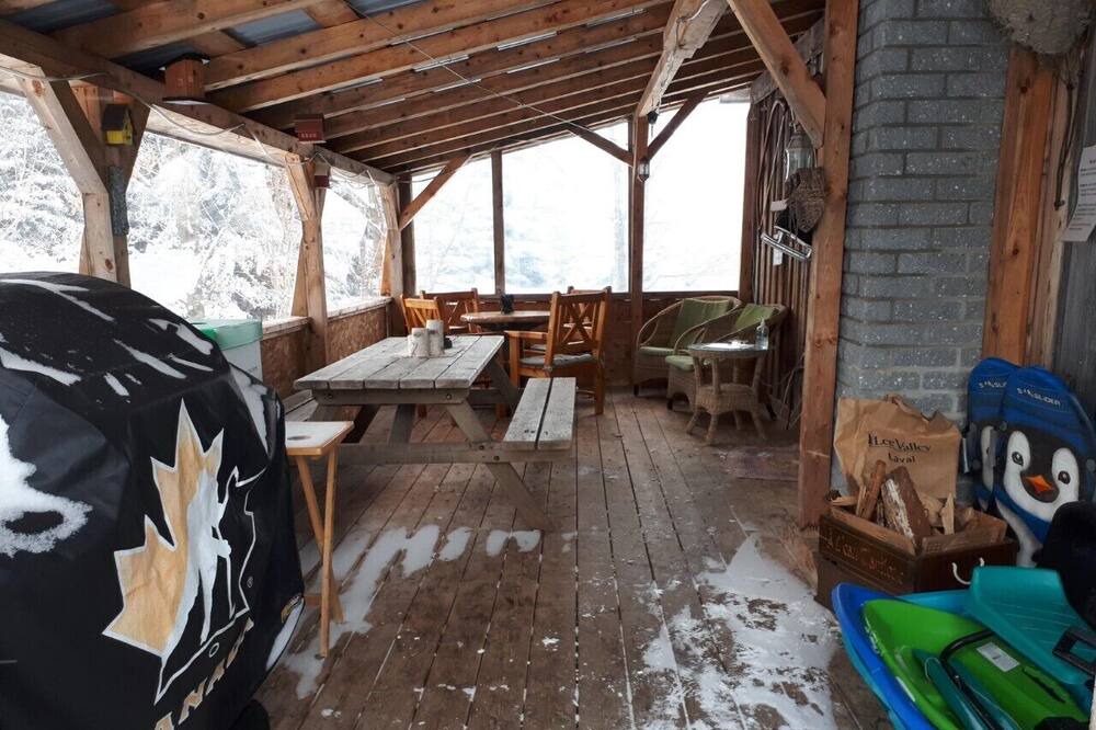 Photo of Livingroom in Saint-Hermenegilde
