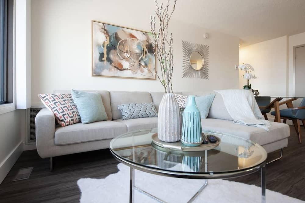 Photo of Livingroom in Downtown Winnipeg