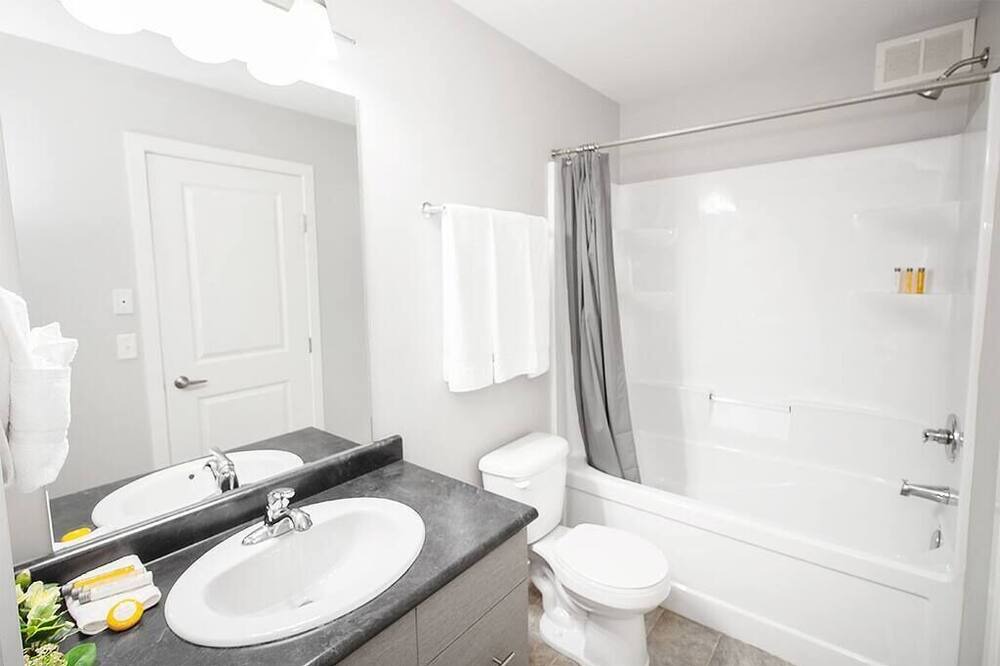 Photo of Bathroom in Fort Gary