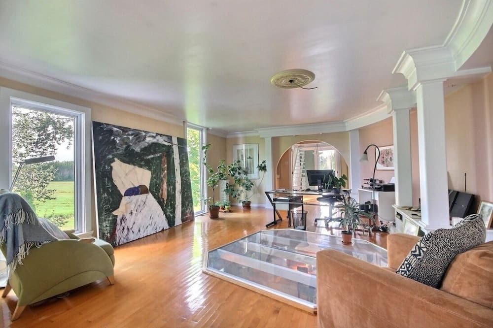 Photo of Livingroom in Mauricie