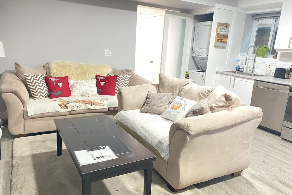 Photo of Livingroom in Mission