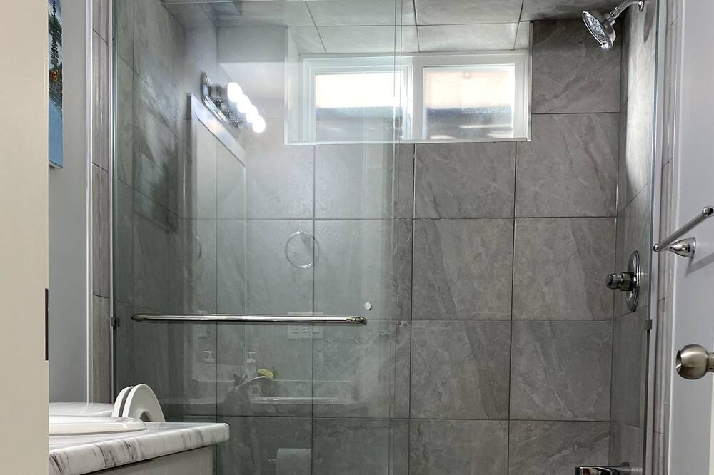 Photo of Bathroom in Mission