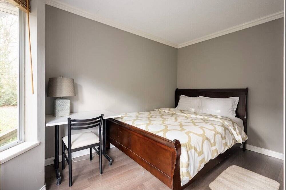 Photo of Bedroom in Guildford