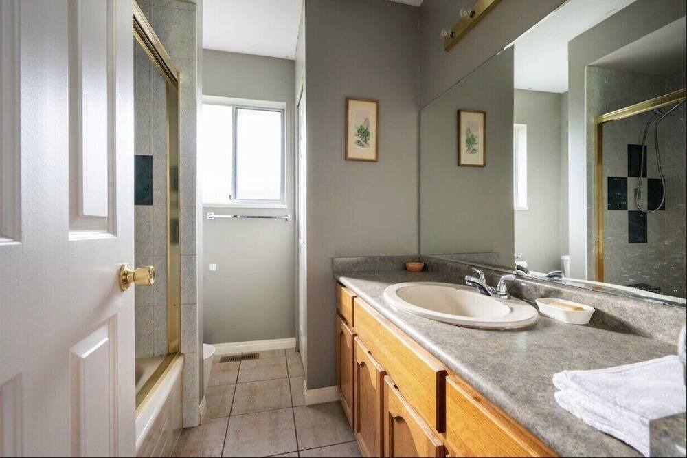 Photo of Bathroom in Guildford