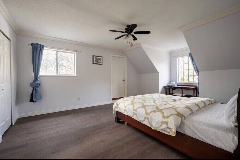 Photo of Bedroom in Guildford