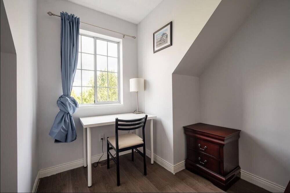 Photo of Bedroom in Guildford