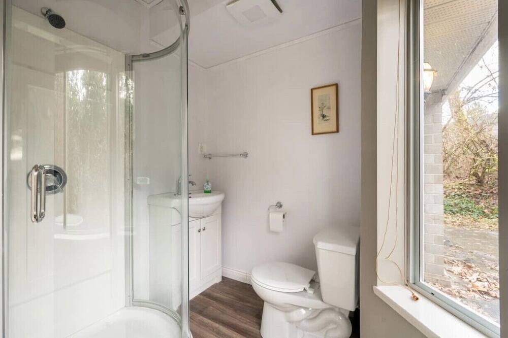 Photo of Bathroom in Guildford