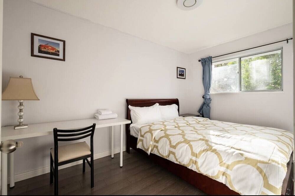 Photo of Bedroom in Guildford