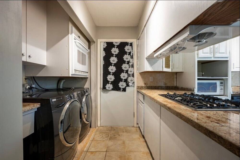 Photo of Kitchen in Guildford