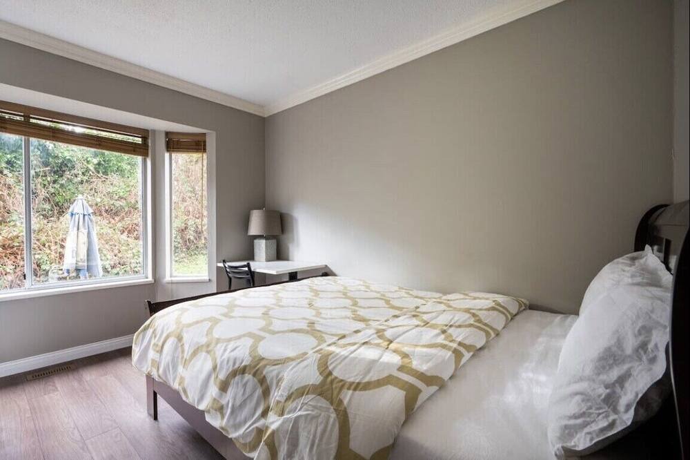 Photo of Bedroom in Guildford