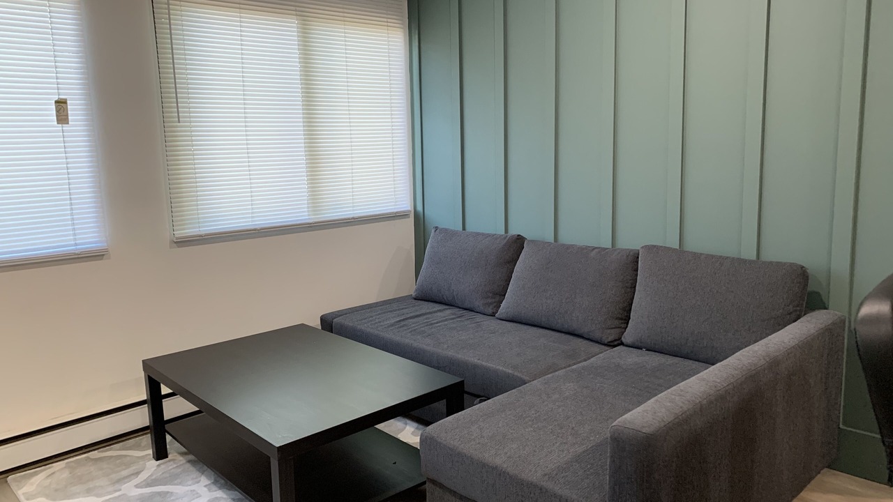 Photo of Livingroom in Aldergrove