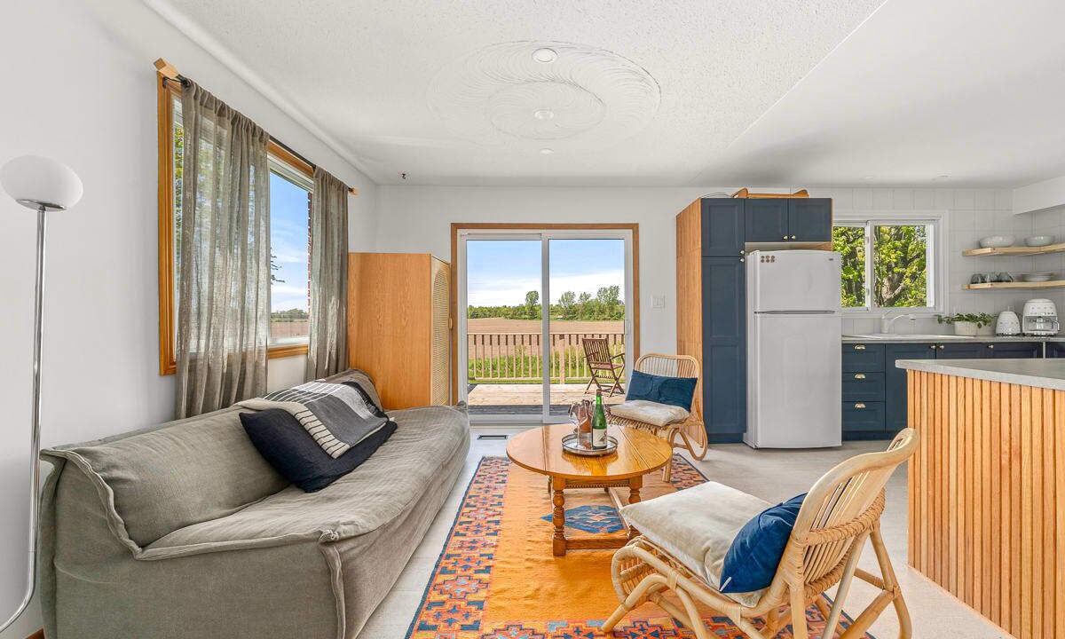 Photo of Livingroom in Picton