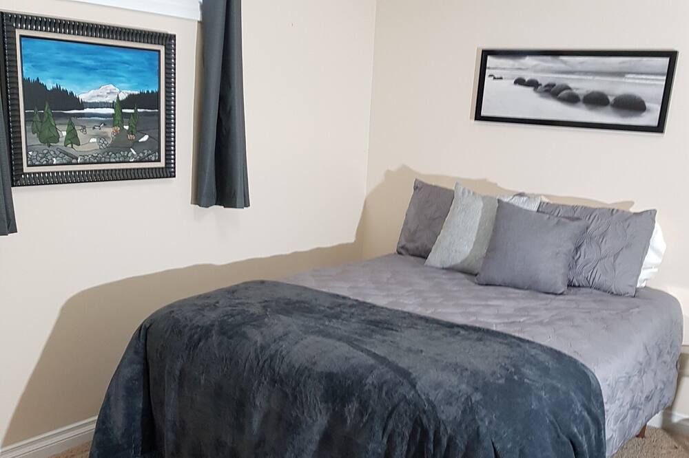 Photo of Bedroom in Spruce Grove