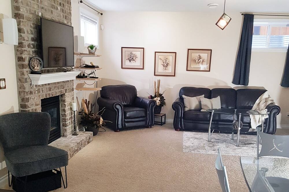 Photo of Livingroom in Spruce Grove