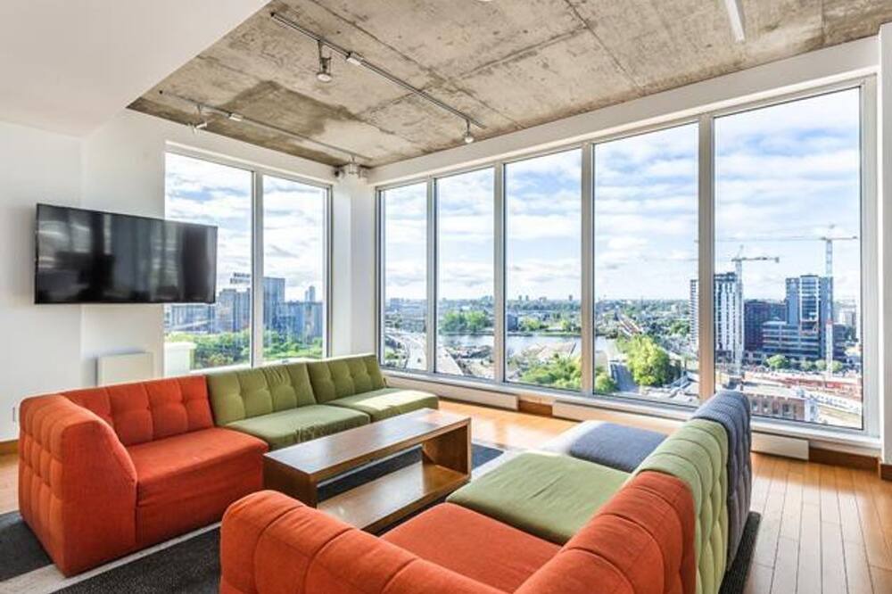 Photo of Livingroom in Ville-Marie