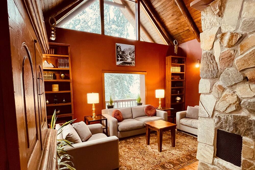 Photo of Livingroom in Beasley