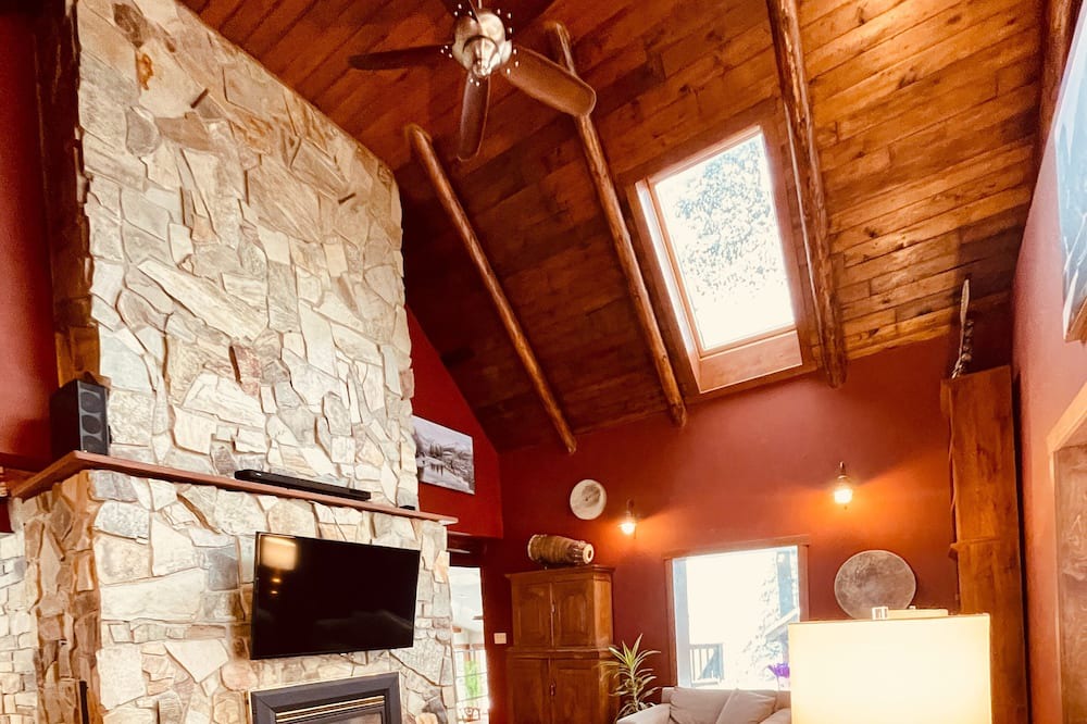 Photo of Livingroom in Beasley