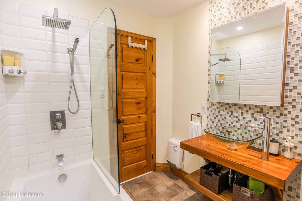 Photo of Bathroom in Rawdon