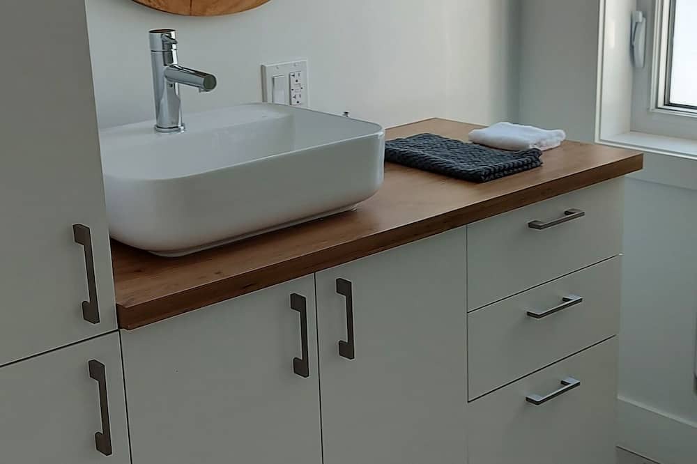 Photo of Bathroom in Lac-Etchemin