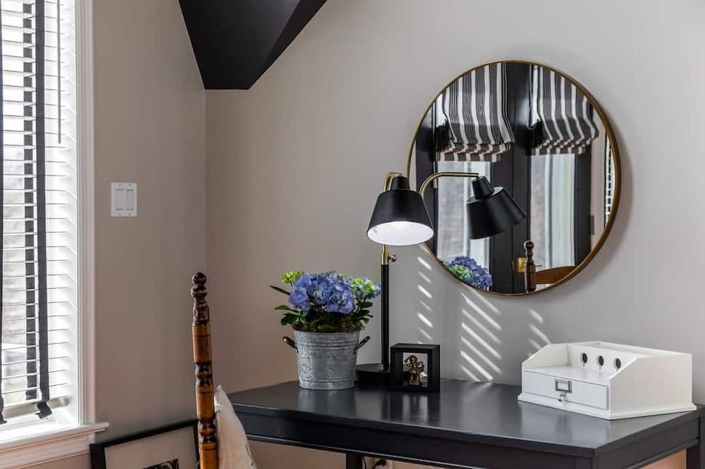 Photo of Bedroom in Waupoos